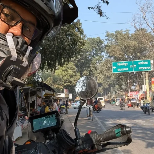 MotoBiker Crossing State Borders (1)